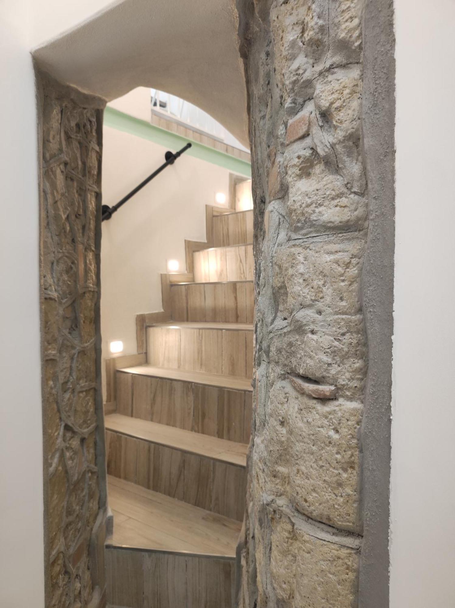 ホテル Casa Giupa ナポリ エクステリア 写真